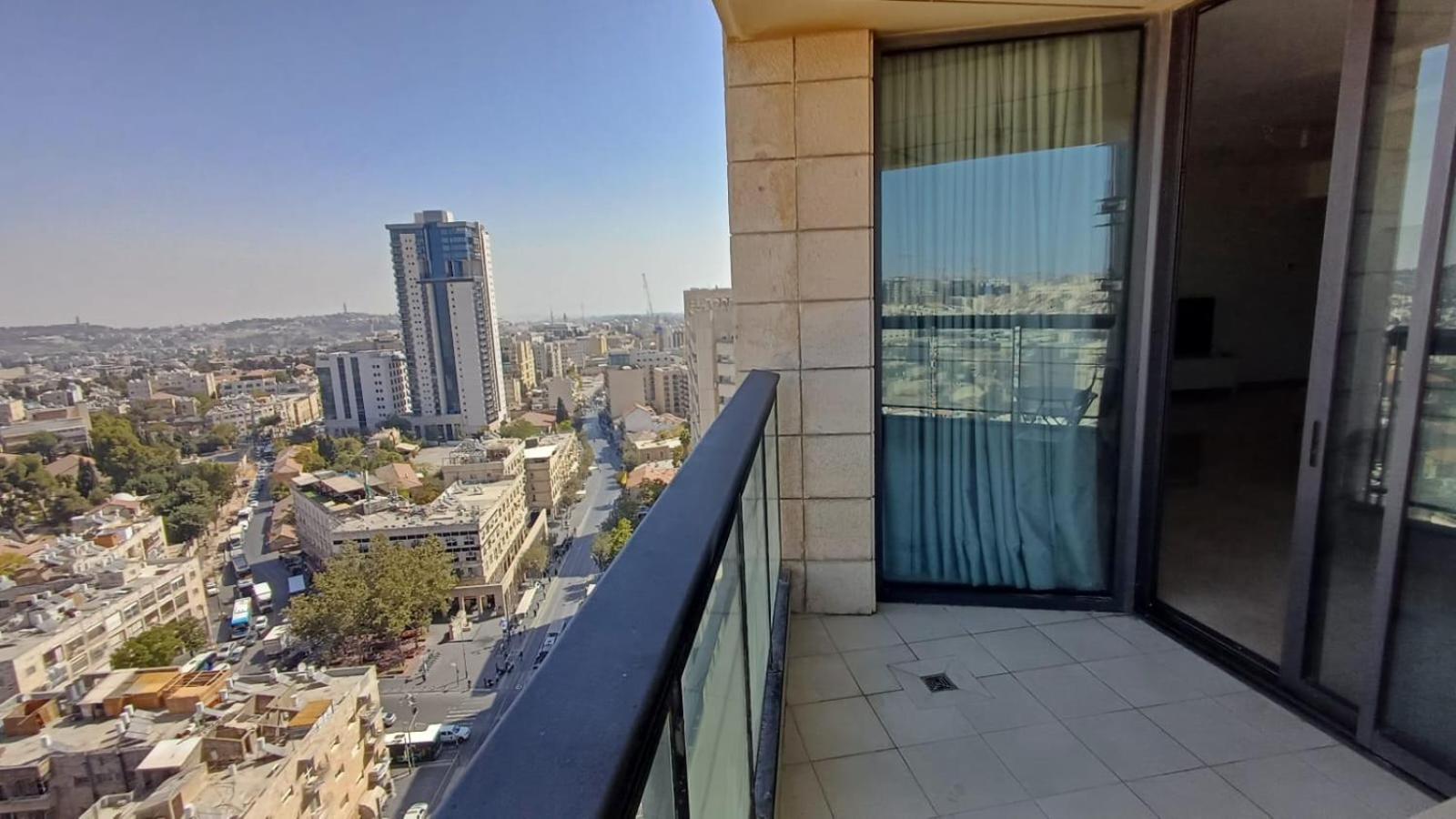 Jtower Royal Suites - Alefimmoed Jerozolima Zewnętrze zdjęcie